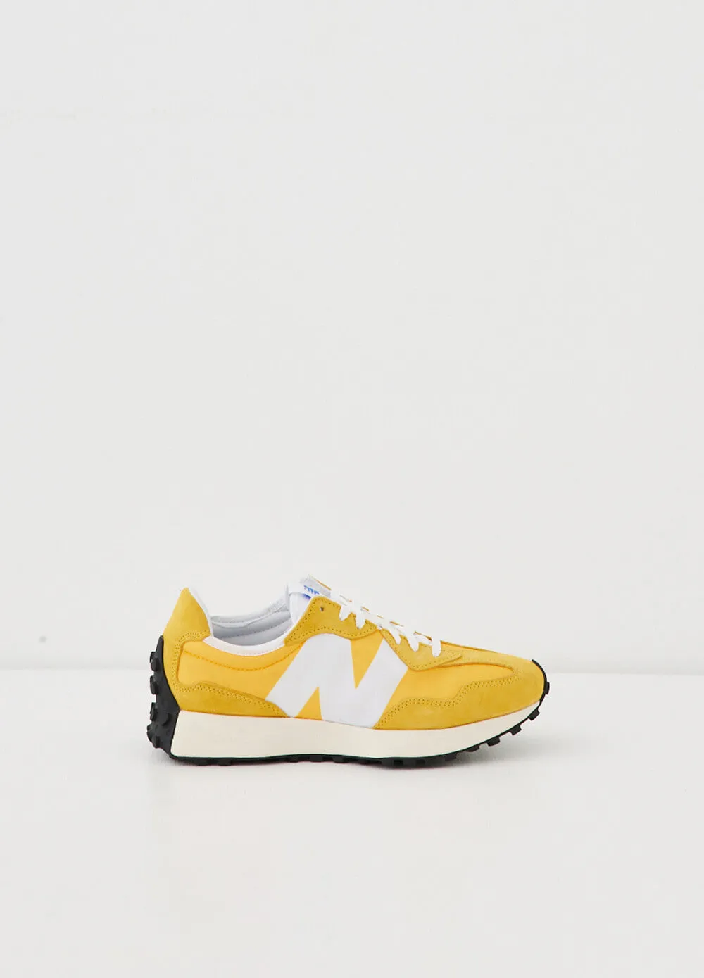 327 Sneakers