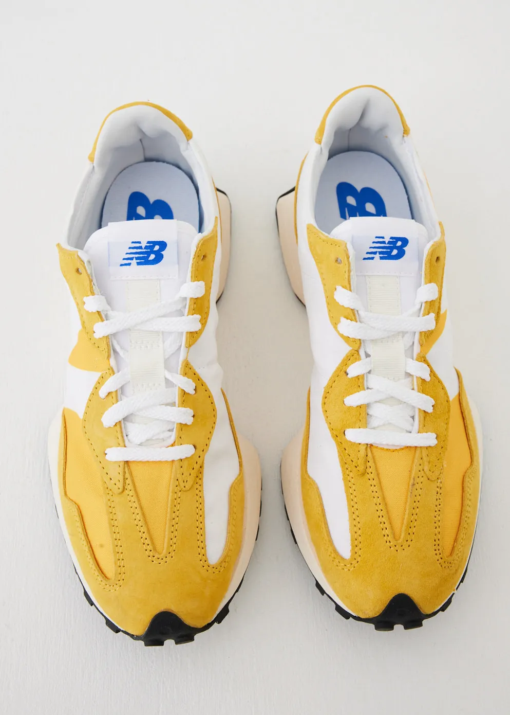 327 Sneakers