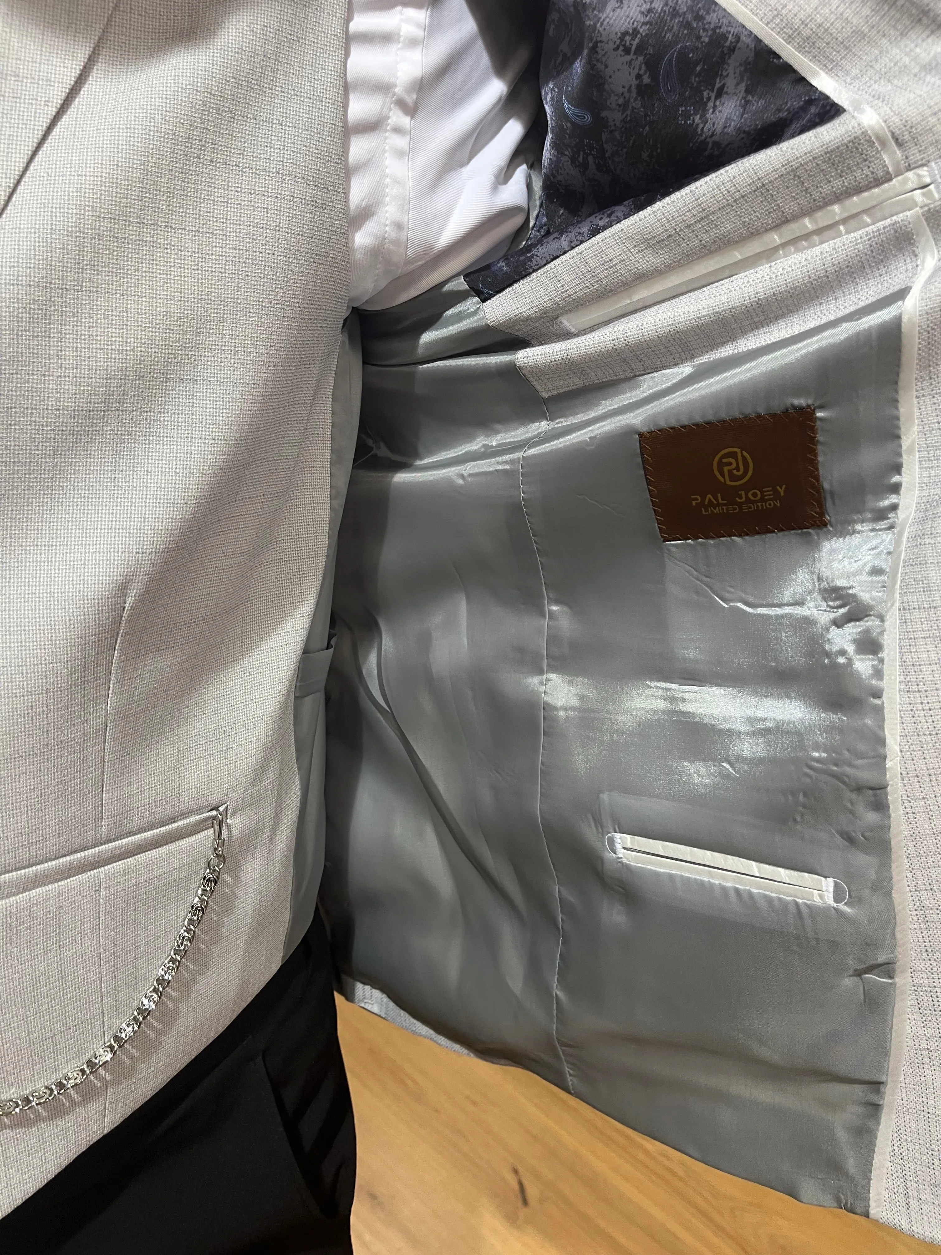 Alaska - Light Grey 3 Piece Suit