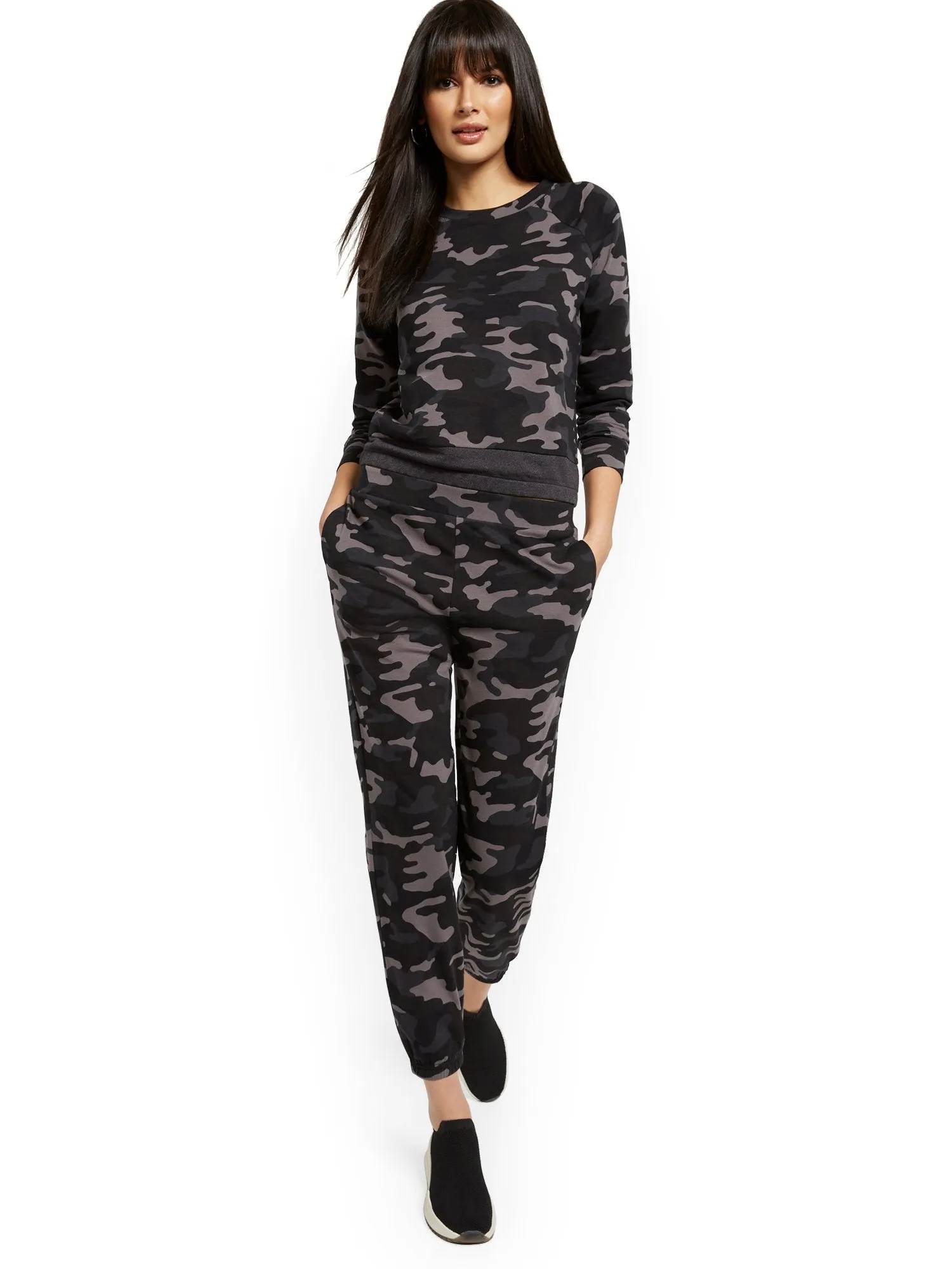 Camo-Print Jogger Pant