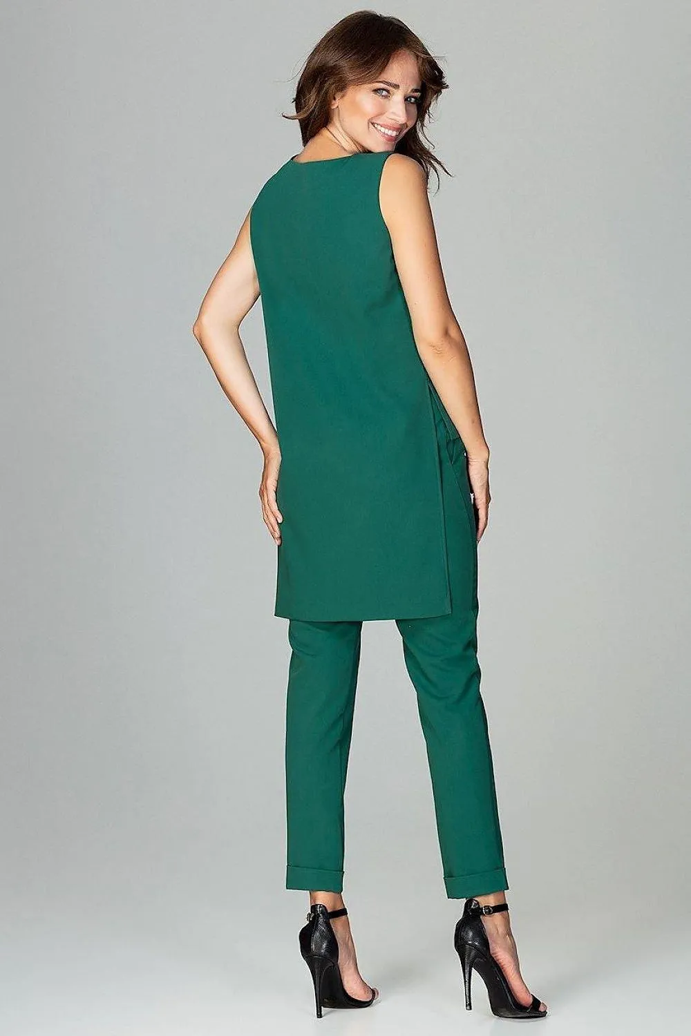 Elegant Comfort Ensemble