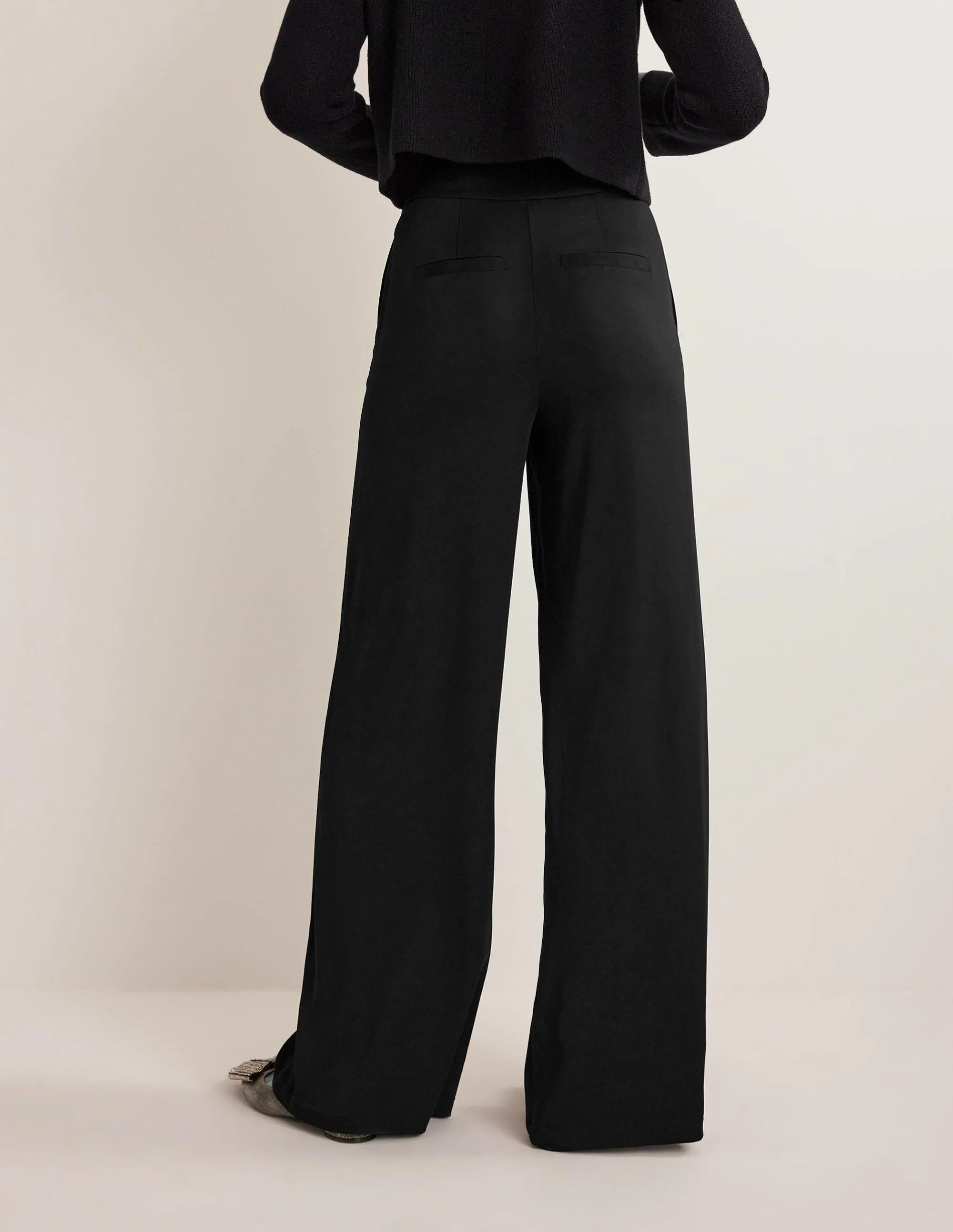 Fluid Wide Leg Trousers-Black