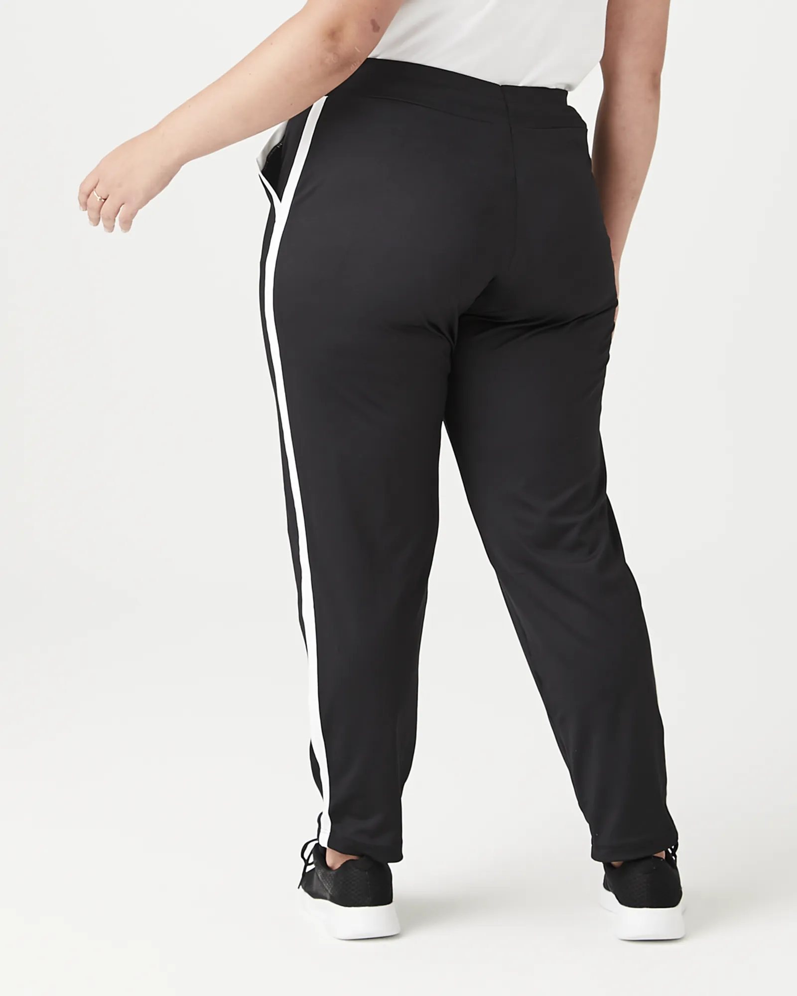 Kehlani Jogger | Black / White