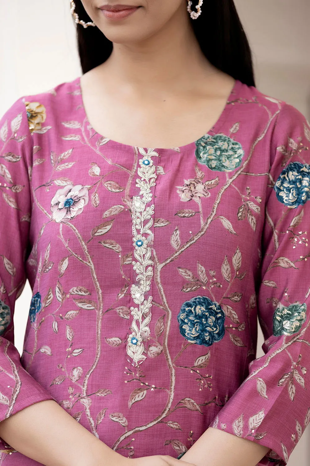 Maroon Floral Printed Kurta Pant Set With Dupatta (Set Of 3)
