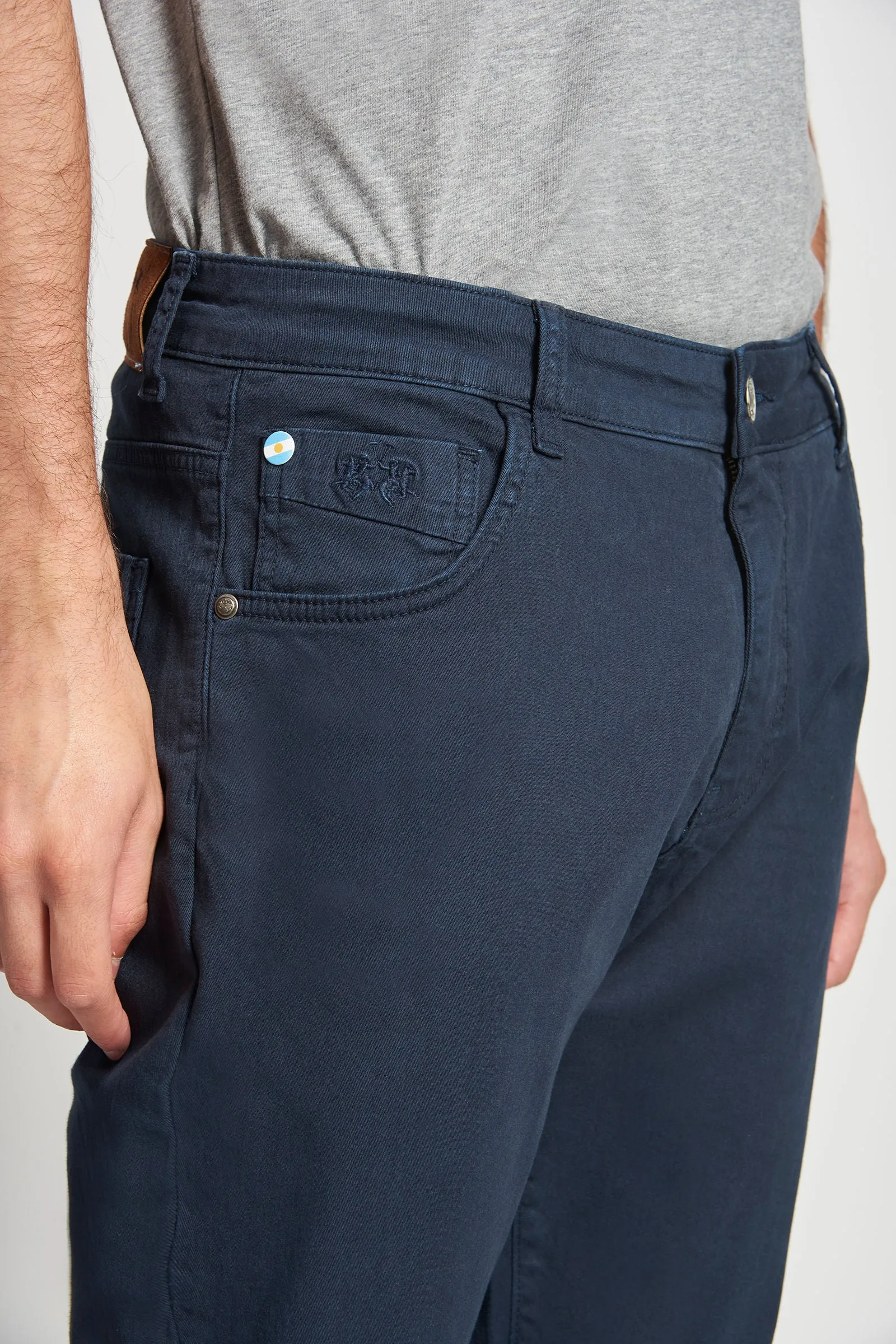 Pantalone 5 tasche in cotone elasticizzato