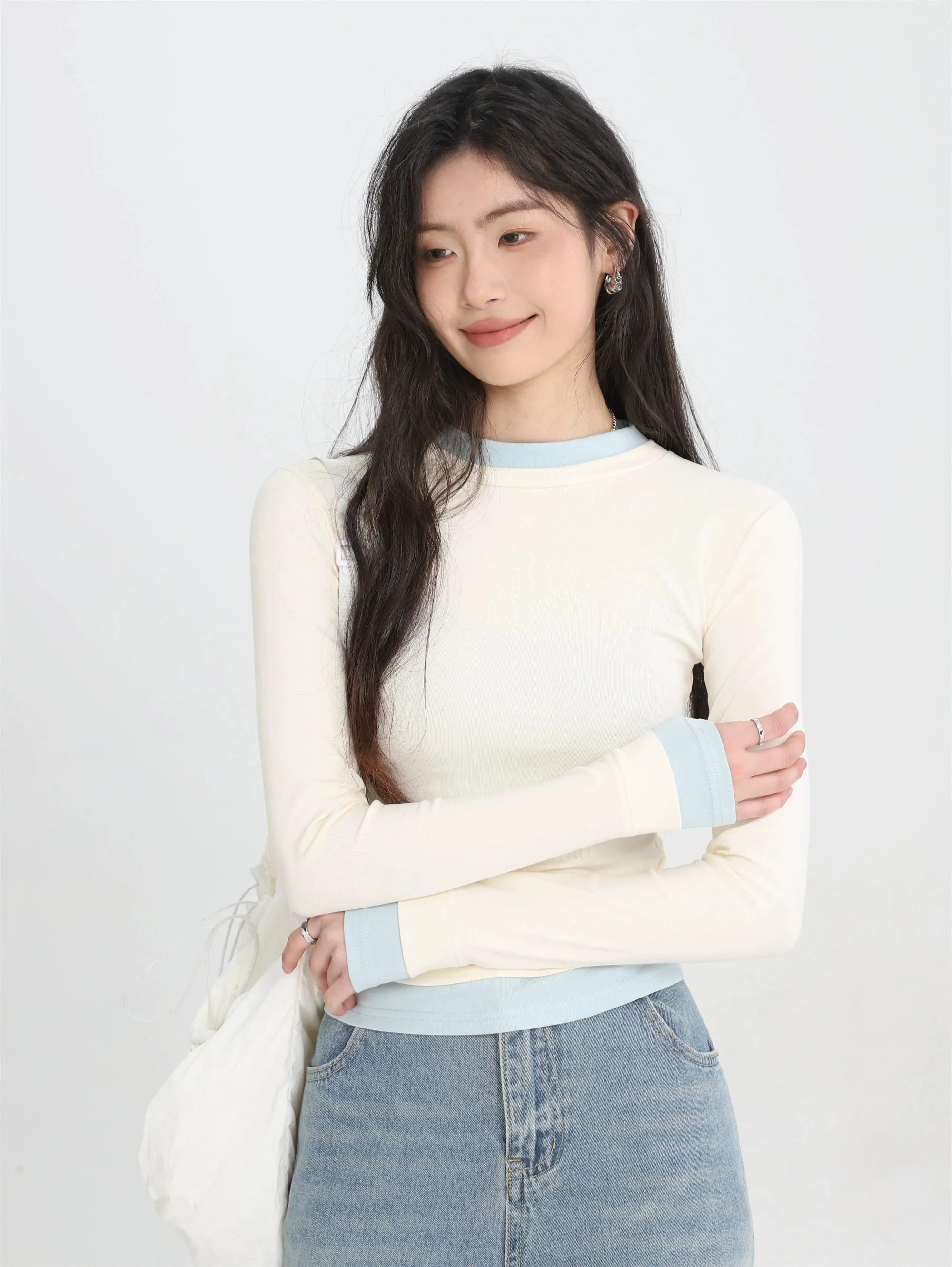 Slim Contrast Trim Long Sleeve Top