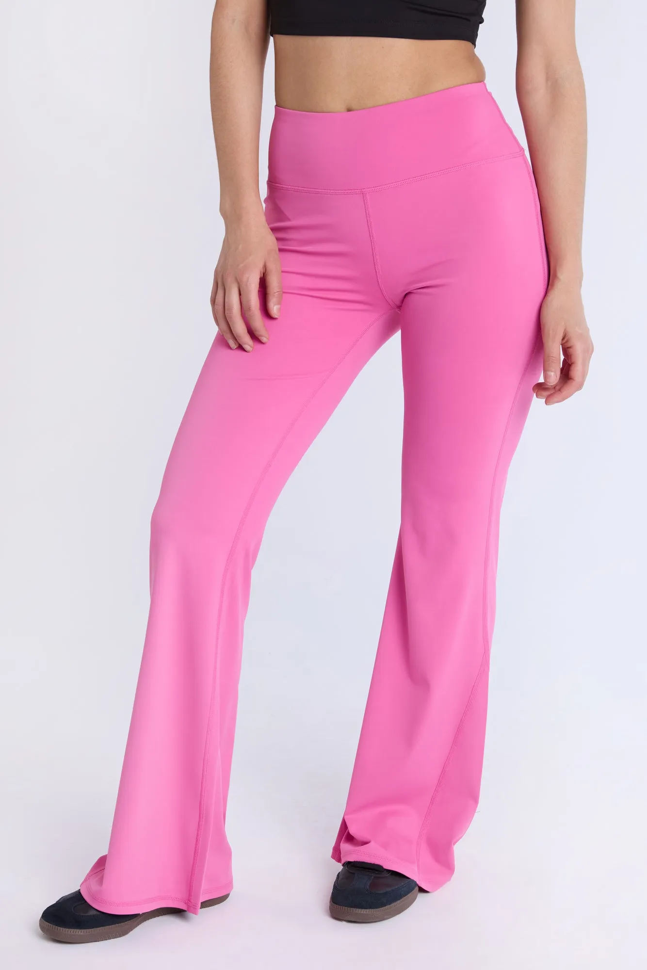 Super Smooth High Rise Super Flared Leggings