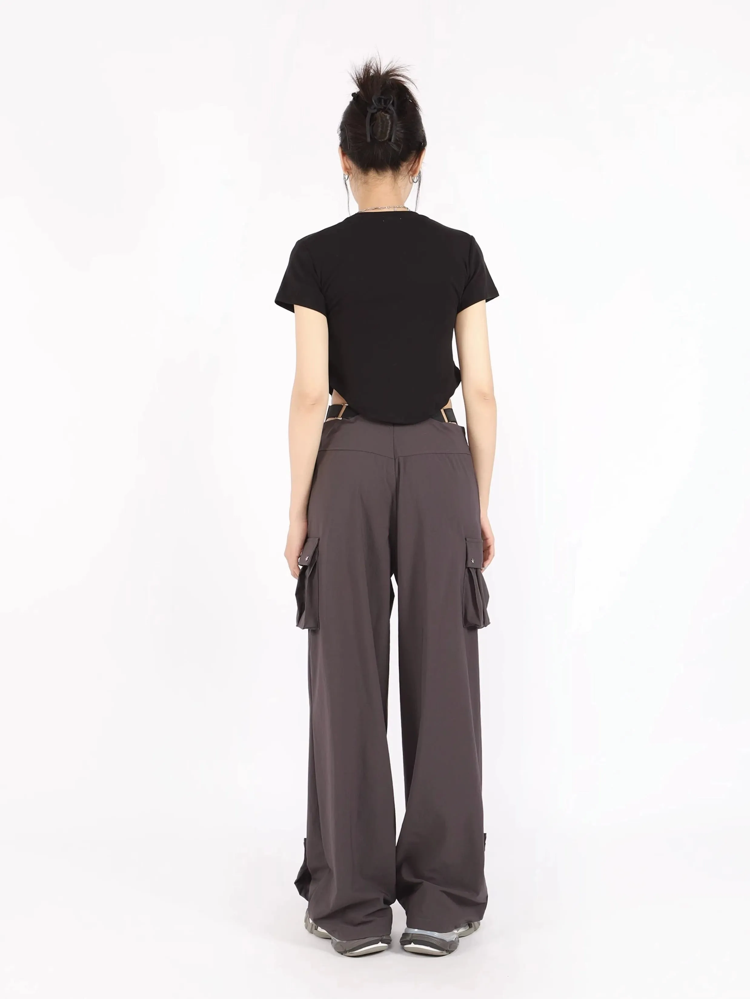 Waist-Layered Wide Leg Lightweight Cargo Pants
