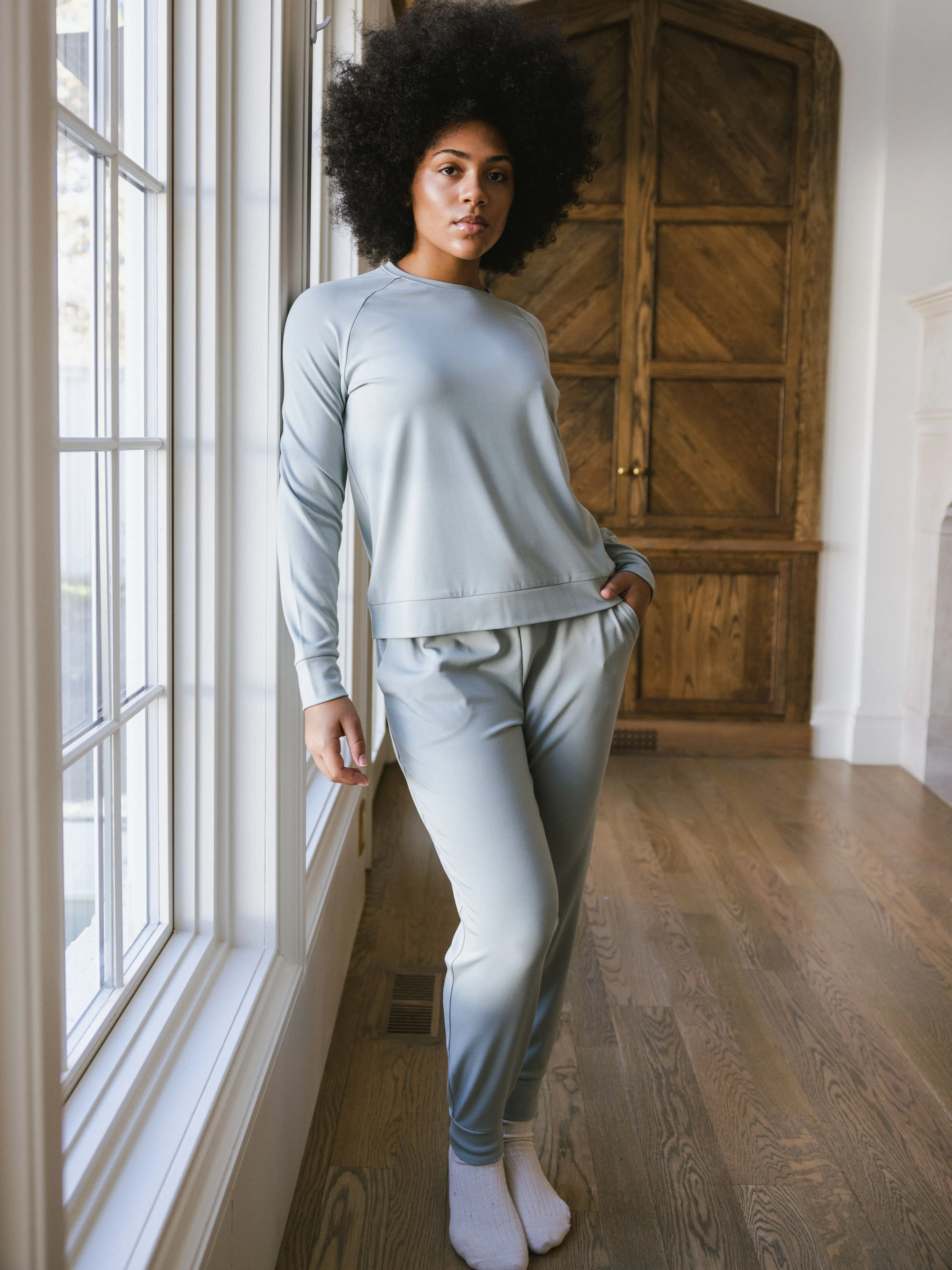 Women's Ultra-Soft Bamboo Pullover Crew